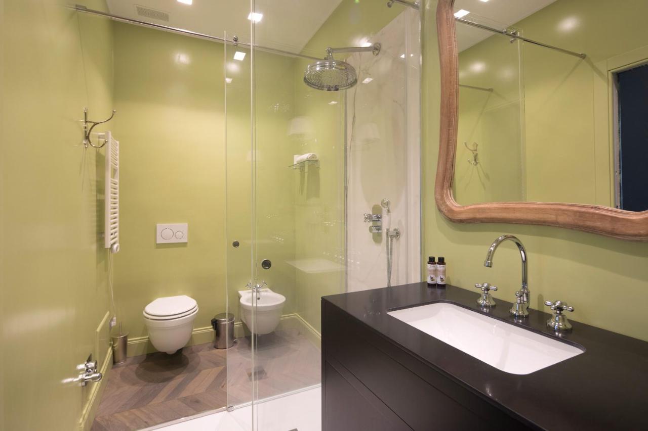 Apartament Tales *