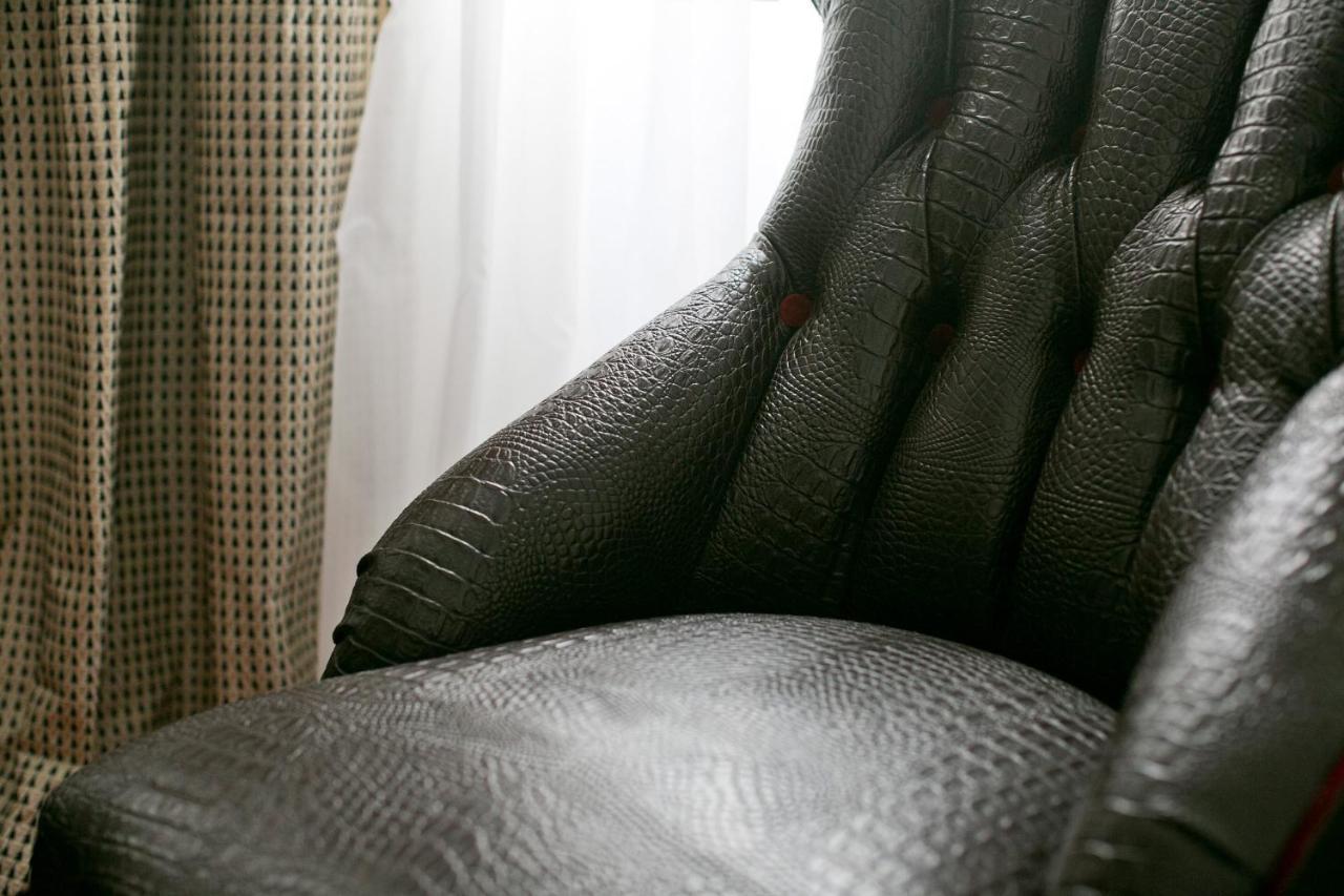 Apartament Tales *