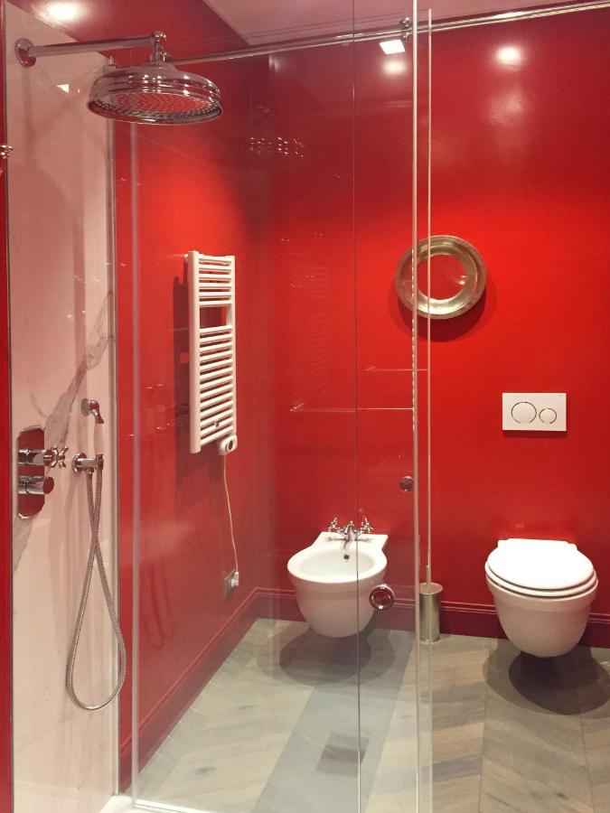 Apartament Tales *
